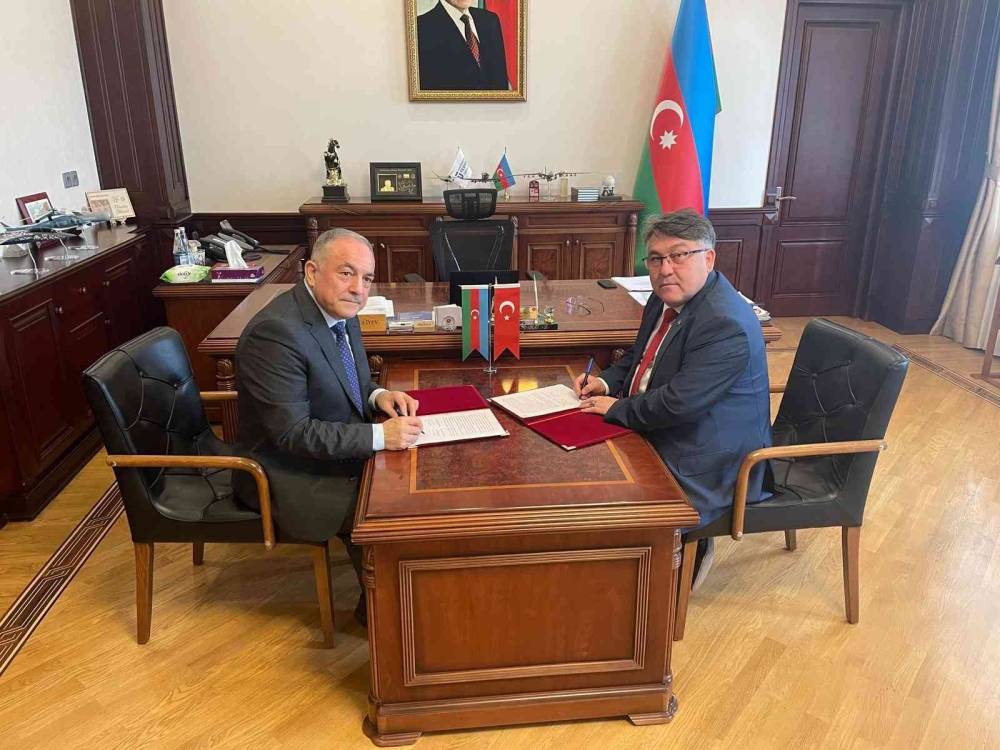 Azerbaycan’da ilk imzalar atıldı