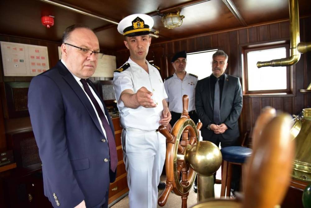 Nusret Müze Gemisi Zonguldak’ta ziyarete açıldı