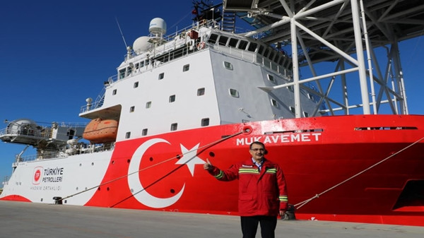 Mukavemet Gemisi, ağır tonajlı ekipmanları Karadeniz’e indirecek